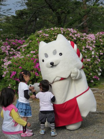 お手てにタッチ♪